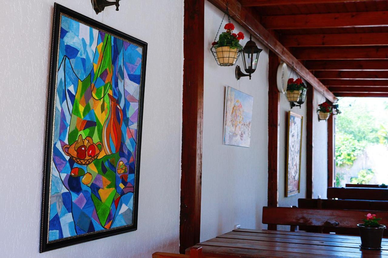 Guest House Alashara Pizunda Exterior photo